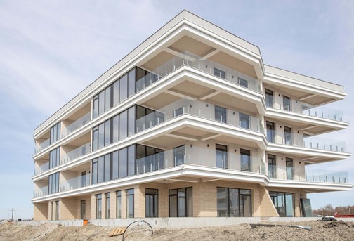 Березень 2021