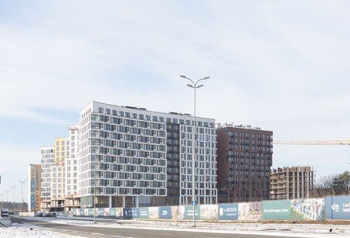 Листопад 2023