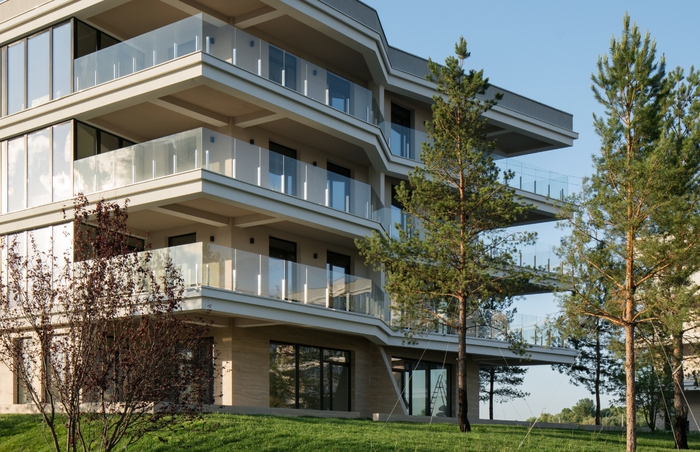 Введено в експлуатацію перші два будинки заміського комплексу Park Lake City